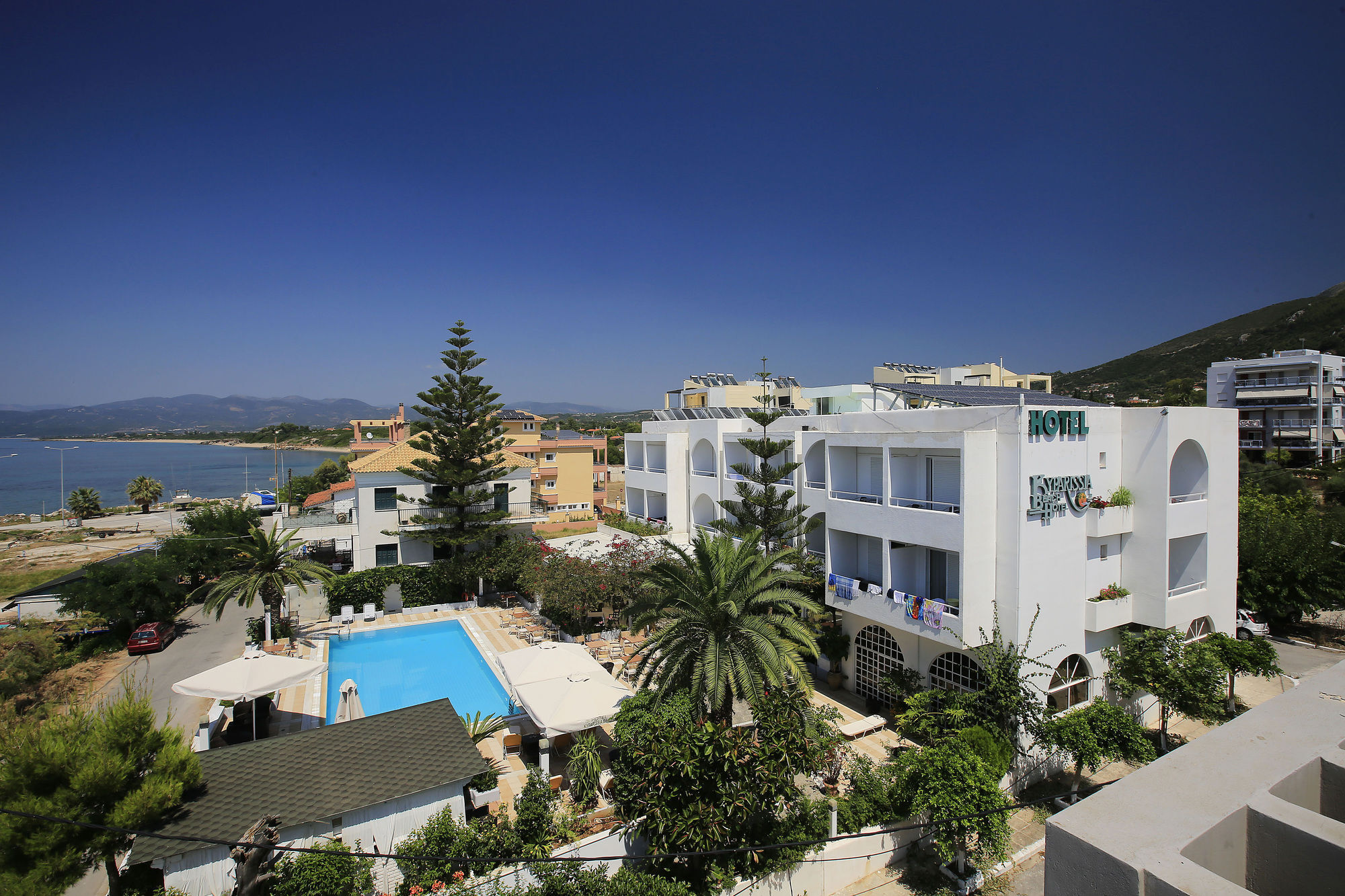 Kyparissia Beach Hotel Exterior photo